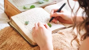 Healing with Words: Journal Prompts for Depression in 2025